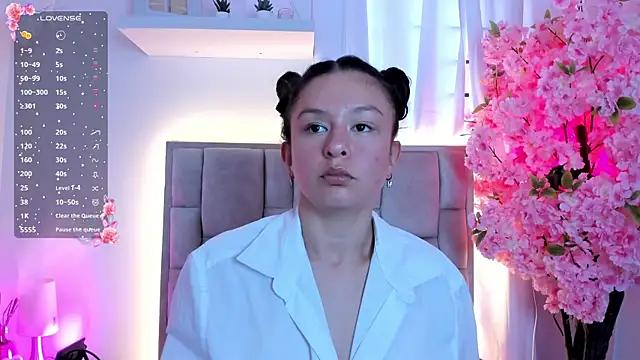 Snapshot of Dana_grey_ chatting on June 16, 5:26 pm Dana grey online show from June 16, 5:26 pm
