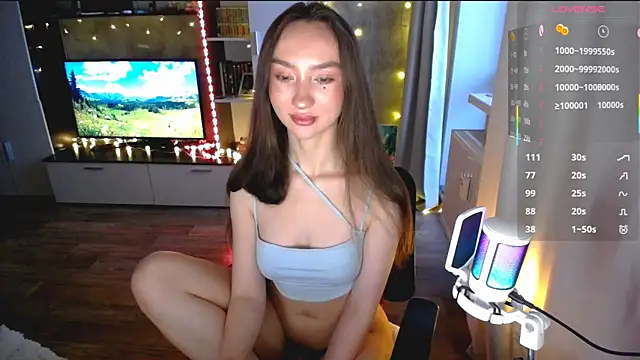 Snapshot of Maryana_Ro chatting on February 16, 2:35 pm Maryana Ro online show from February 16, 2:35 pm