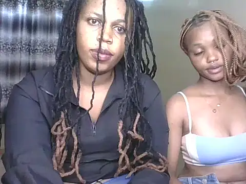 Snapshot of Salma_100 chatting on June 12, 7:57 pm Salma 100 online show from June 12, 7:57 pm