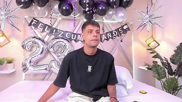 Clarentz online show from July 23, 6:33 am