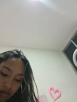 Evangeline Salas online show from July 10, 1:21 am