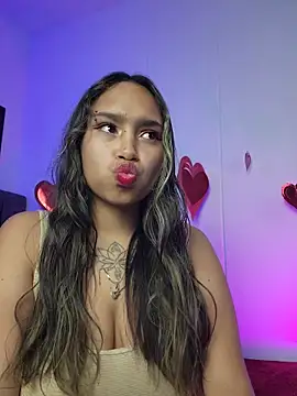 Evangeline Salas online show from July 11, 11:17 pm