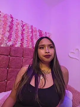 Evangeline Salas online show from July 20, 9:45 am