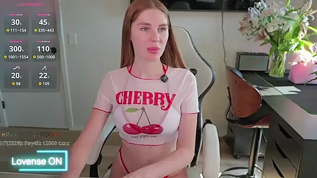 Vesnyshka  online show from July 27, 11:45 pm