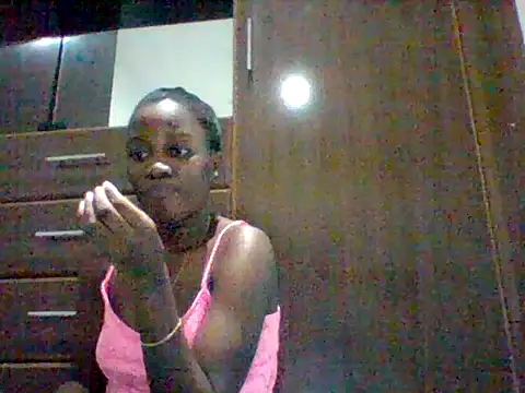 Snapshot of zainaxxxxx chatting on June 1, 7:26 pm zainaxxxxx online show from June 1, 7:26 pm