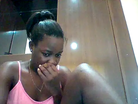 Snapshot of zainaxxxxx chatting on June 13, 10:46 am zainaxxxxx online show from June 13, 10:46 am