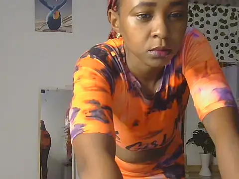 Skyy Brown online show from June 16, 7:11 am