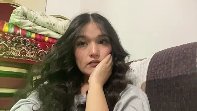 Snapshot of LisetteParajon chatting on May 28, 4:04 pm LisetteParajon online show from May 28, 4:04 pm