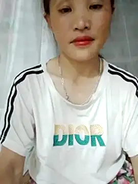 Snapshot of Malin_9k chatting on June 3, 2:55 pm Malin 9k online show from June 3, 2:55 pm