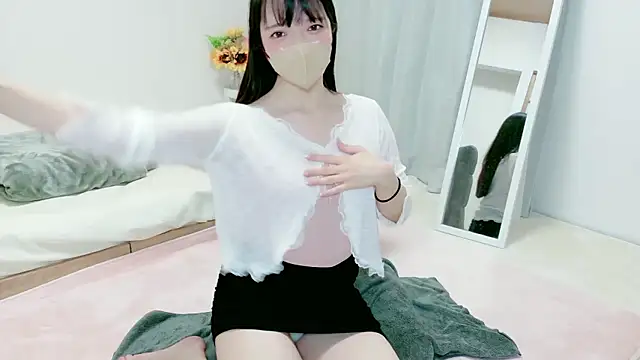 Hikari  o00 online show from June 12, 2:38 pm