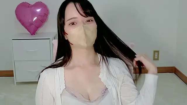 Hikari  o00 online show from July 18, 10:24 pm