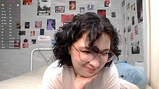 Snapshot of JackieApplePie chatting on June 18, 6:35 am JackieApplePie online show from June 18, 6:35 am