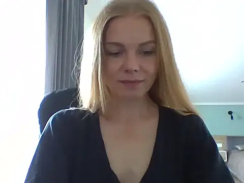 Snapshot of Tina5394 chatting on June 11, 5:16 am Tina5394 online show from June 11, 5:16 am