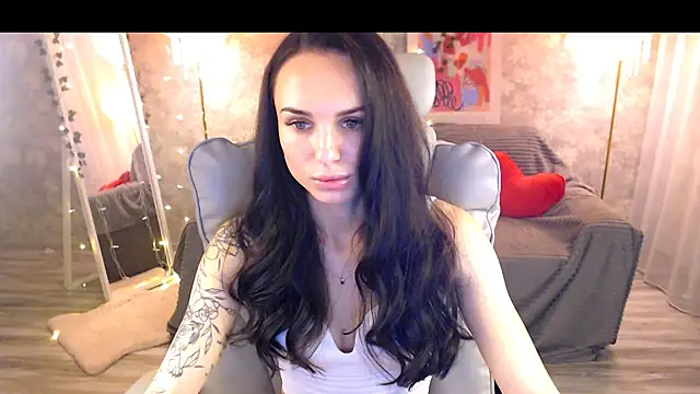 NicoleMerz online show from June 25, 4:11 pm