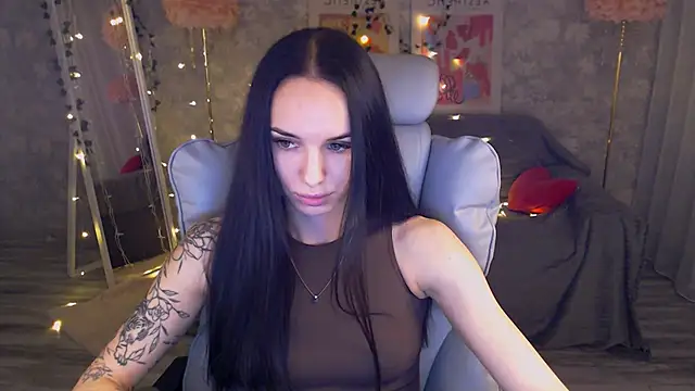 NicoleMerz online show from June 27, 6:13 pm