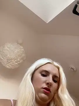MimiLliiyy online show from July 1, 6:07 pm