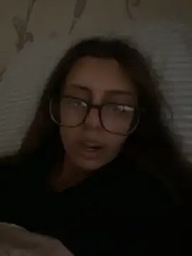 brownpetitegirlxo online show from June 7, 7:17 pm