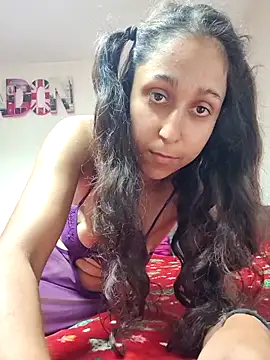 Snapshot of Linda_Minda chatting on June 12, 8:35 am Linda Minda online show from June 12, 8:35 am