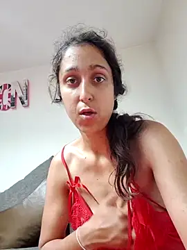Snapshot of Linda_Minda chatting on June 15, 12:02 am Linda Minda online show from June 15, 12:02 am
