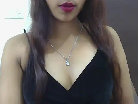 Snapshot of Sexy_Shiba chatting on June 15, 11:18 pm Sexy Shiba online show from June 15, 11:18 pm