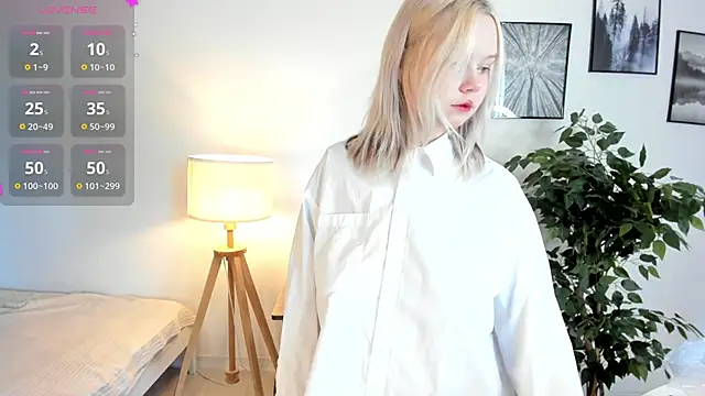 Shy nikka 4you online show from June 18, 3:07 am