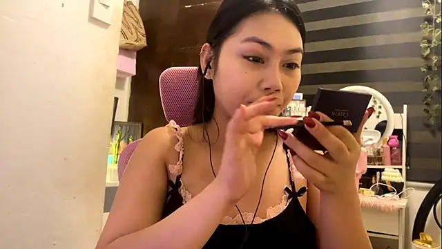 CristiLadson online show from May 31, 10:44 pm