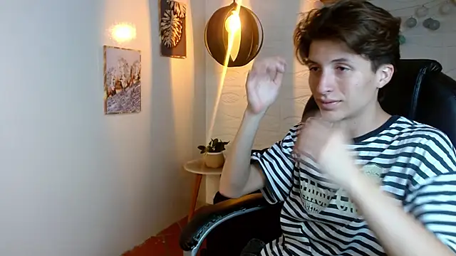 Marcoviolet online show from June 11, 7:45 pm