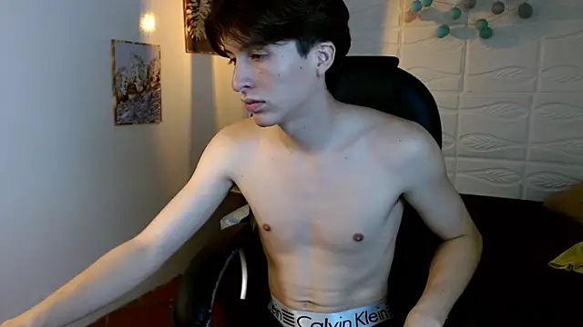 Marcoviolet online show from June 17, 8:32 pm