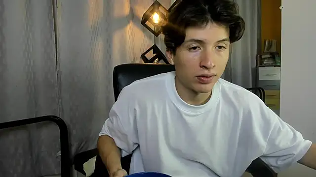 Marcoviolet online show from June 26, 7:51 pm