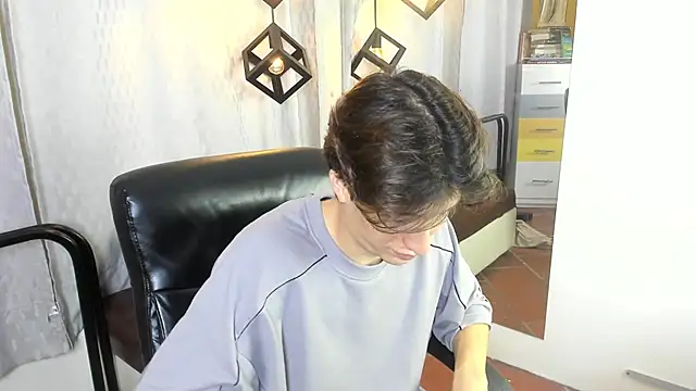 Marcoviolet online show from June 30, 7:48 pm