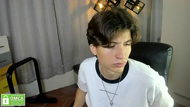 Marcoviolet online show from July 21, 7:49 pm