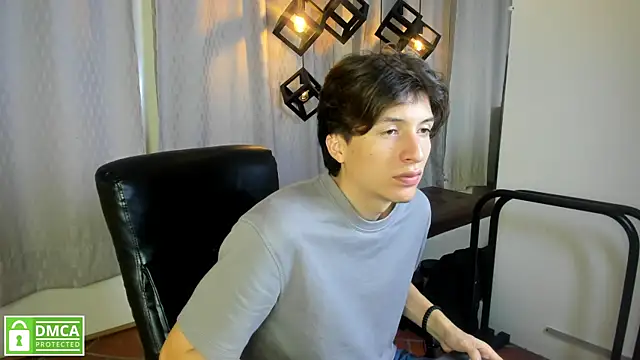 Marcoviolet online show from July 31, 8:08 pm