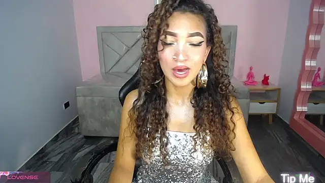 CamilaVixen ch online show from June 19, 8:23 pm