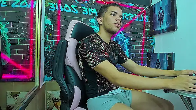 The Gabee online show from July 12, 8:44 pm