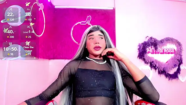 jade lux  online show from May 30, 11:40 am