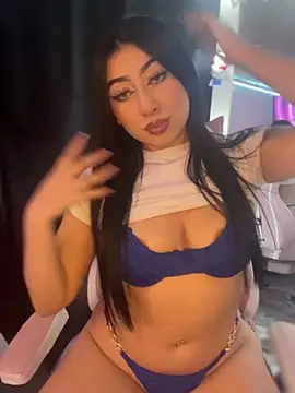 KittyKaee  online show from June 13, 6:22 am