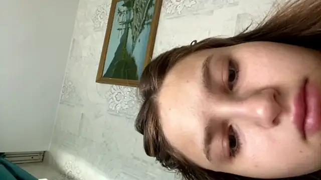 HeIen cute online show from July 23, 7:28 am