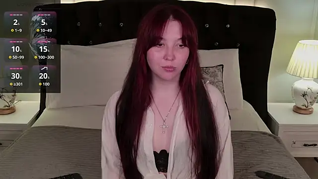 Snapshot of Hyuna_Flowers chatting on June 18, 11:14 am Hyuna Flowers online show from June 18, 11:14 am