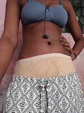 Snapshot of Rashi_hot76 chatting on June 12, 5:39 am Rashi hot76 online show from June 12, 5:39 am
