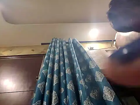Snapshot of Hey-anamika chatting on June 15, 7:27 pm Hey-anamika online show from June 15, 7:27 pm