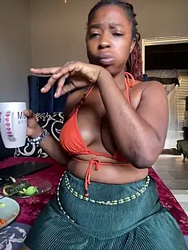 Snapshot of HotGarotinha chatting on June 14, 10:06 am HotGarotinha online show from June 14, 10:06 am