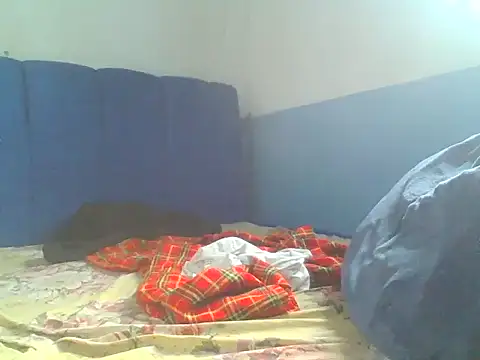 Snapshot of cutey_pie24 chatting on June 11, 7:50 am cutey pie24 online show from June 11, 7:50 am