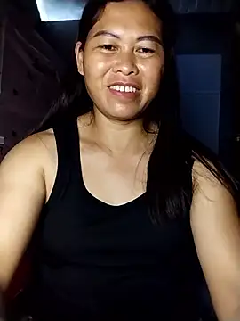 Snapshot of -Hatybi- chatting on June 2, 10:06 am -Hatybi- online show from June 2, 10:06 am