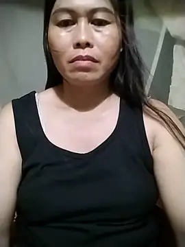 Snapshot of -Hatybi- chatting on June 6, 11:59 am -Hatybi- online show from June 6, 11:59 am