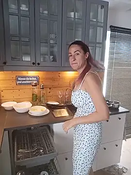GermanMilfJasmin online show from June 8, 8:15 am