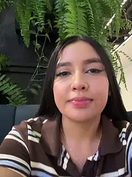 Snapshot of HaileyBieber_ chatting on June 12, 11:25 pm HaileyBieber online show from June 12, 11:25 pm