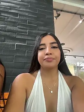 Snapshot of HaileyBieber_ chatting on June 14, 7:27 pm HaileyBieber online show from June 14, 7:27 pm