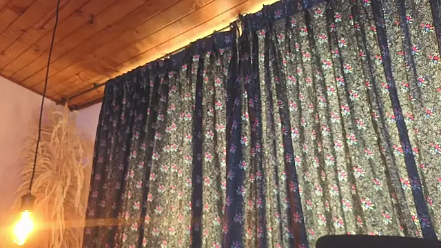 jackiie  online show from July 10, 1:03 pm