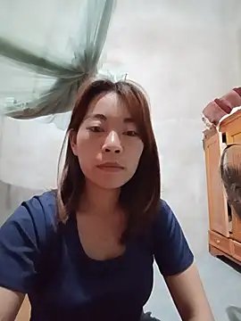 -Trinina- online show from June 8, 7:36 pm