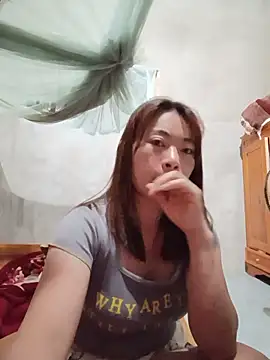 -Trinina- online show from June 10, 3:55 pm